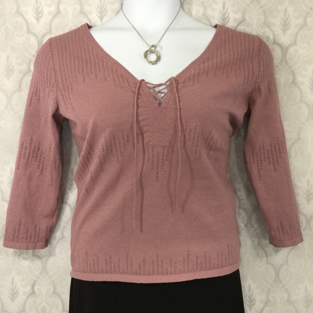 Express Lace-up Vneck 3/4 Sleeve Top